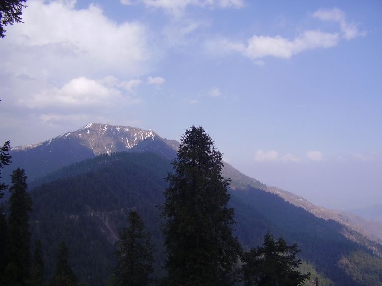 One of the many stunning views in Ayubia National Park. A view of Miranjani peak from Nathiagali by Khalid Mahmood. CC BY-SA 3.0